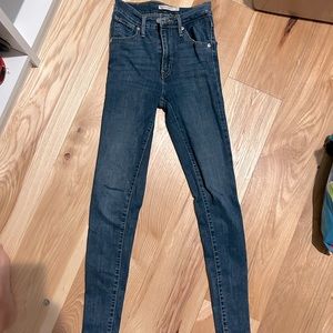 Mile high super skinny jeans